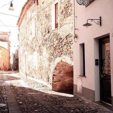 Domo Orise Alloggio In Pieno Centro Орозеи Экстерьер фото